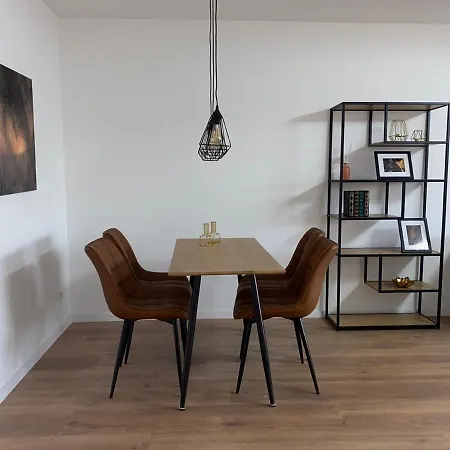 Apartment Stylish With Balcony *